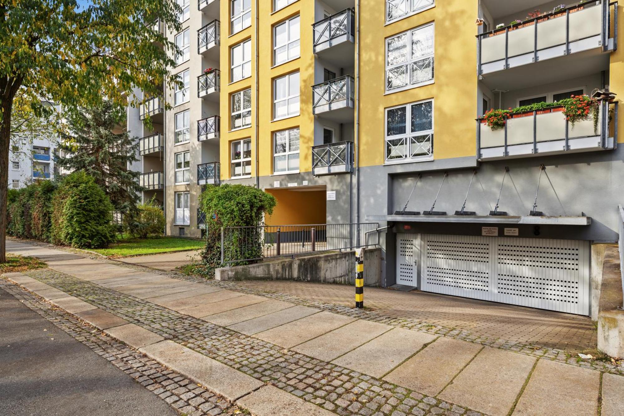 Edler Wohnraum Noble Stadtoase Mit Boxspringbett, Kaffeevollautomat, Lift & Parkplatz Chemnitz Eksteriør bilde